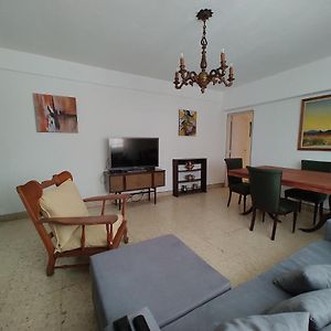 Amplio 3 Ambientes Zona Centro